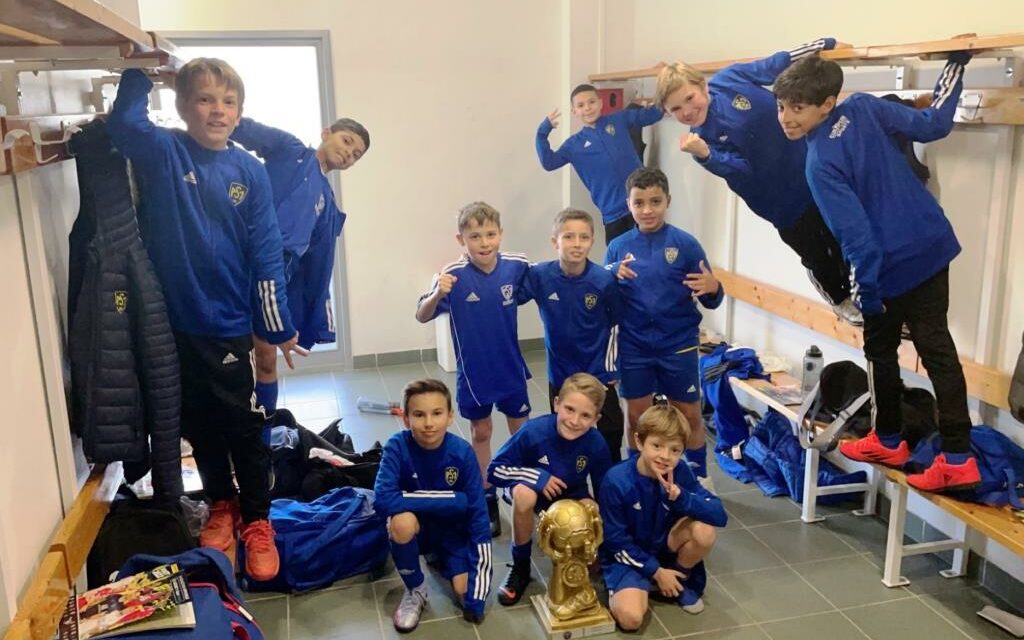 ASMFootball :Victoire des U11A  au tournoi de Planeze (Cantal) ce week-end.