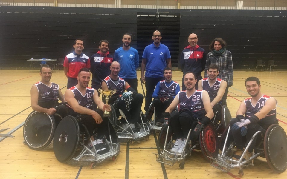 L’équipe développement de rugby fauteuil revient de la Suède avec la coupe !