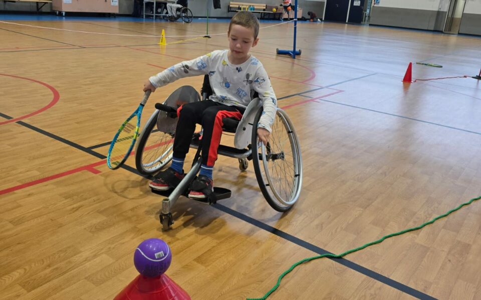 Sensibilisation aux handicaps pendant les stages !