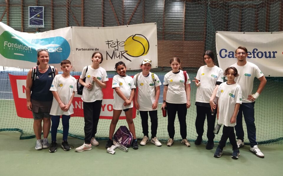 7 Asémistes au tournoi régional Fête le mur : récit d’un beau week-end de groupe !