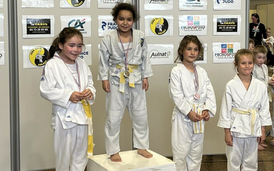 Des médailles 💛💙 au Challenge des Aulnes