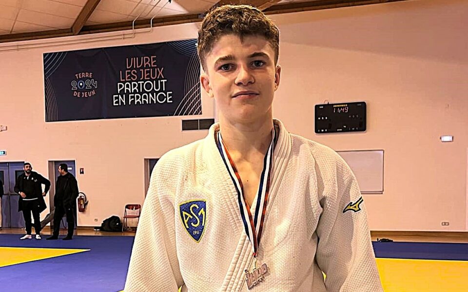 Lorenzo en Bronze au Tournoi Excellence juniors du Loiret