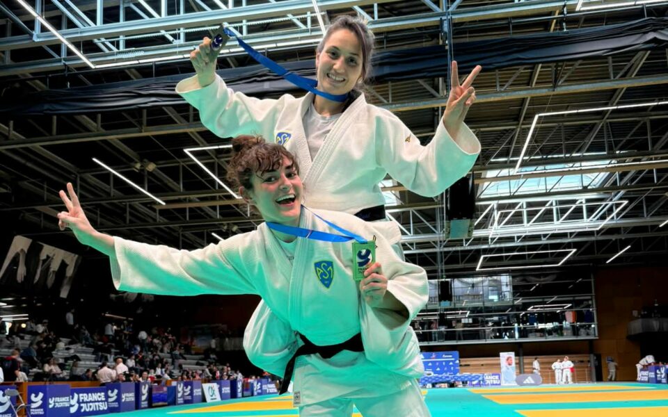 🥉Maëlle et Sarah : un doublé en bronze au Cha...
