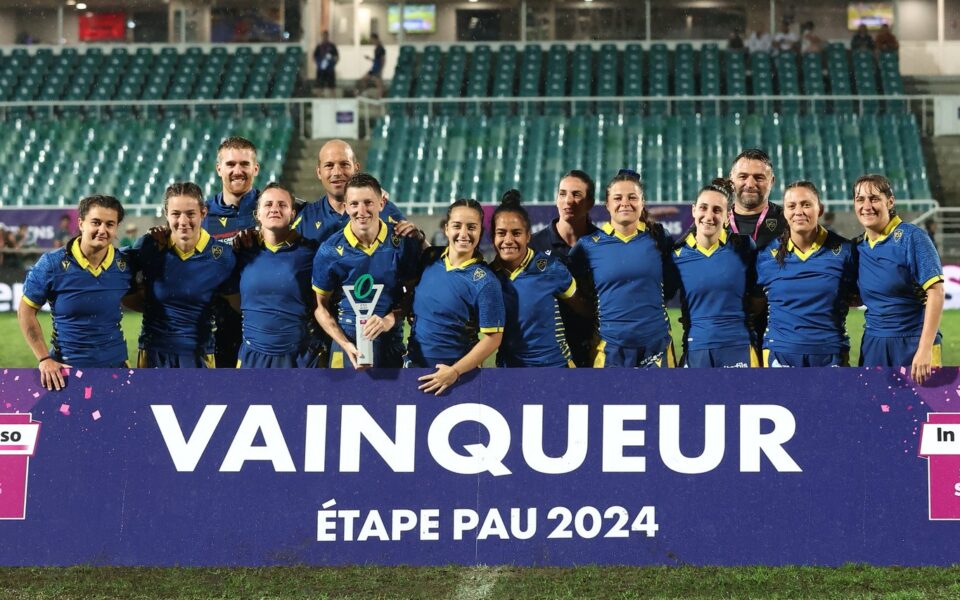 Les filles de l’ASM Romagnat Rugby Féminin en finale du rugby à 7 à Paris