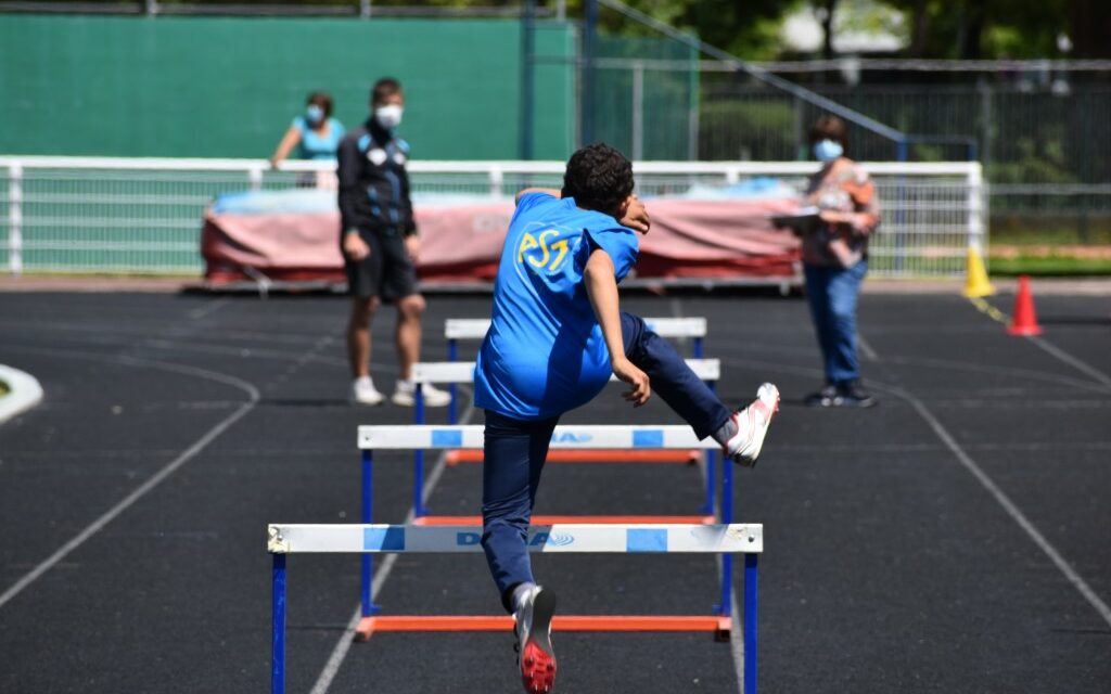 Mathis, Louis, Imrane, Robin, Elliott et Charlotte aux départementaux de Triathlon