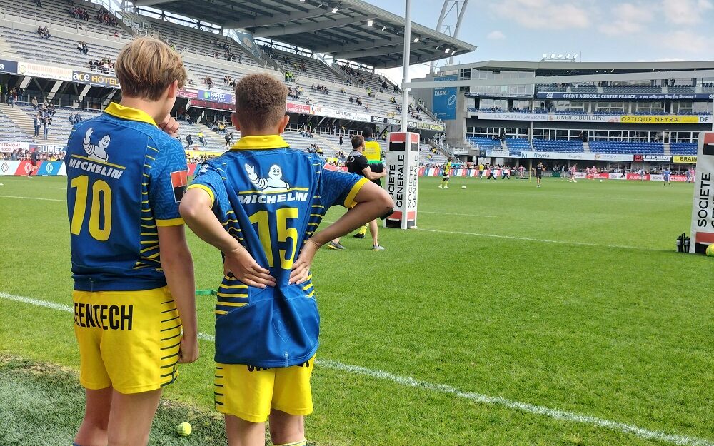Vivez un après-midi au stade Marcel Michelin avec les ramasseurs de balles