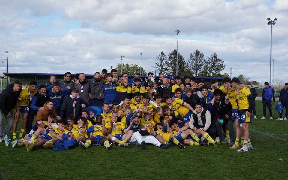 Les Crabos de l'ASM Champions de France à 7, les Alamercery finalistes