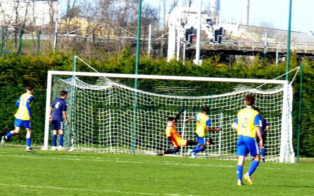 ASMFootball : Nos U18 R1 s’imposent au finish (2-1)