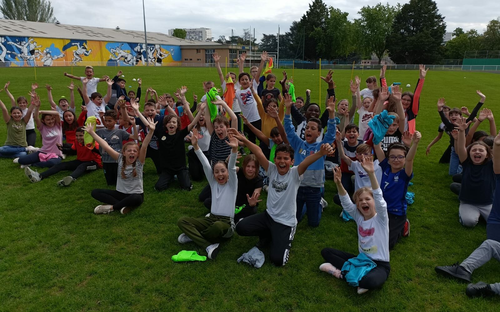 ACTIVITÉ FOOTBALL POUR LES ÉCOLES PRIMAIRES DE FRANC ROSIER