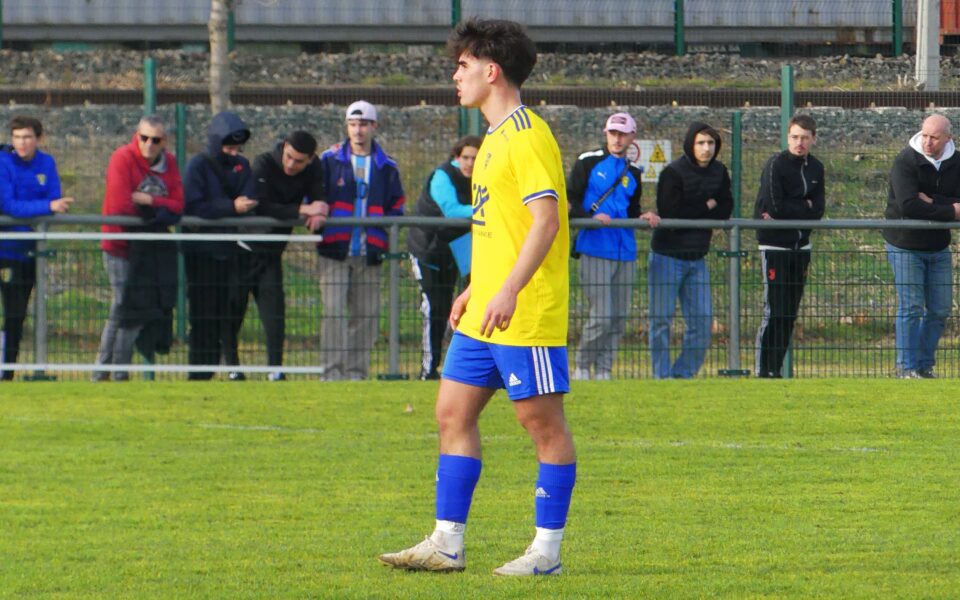 Adrien VALLAS signe aux États-Unis !