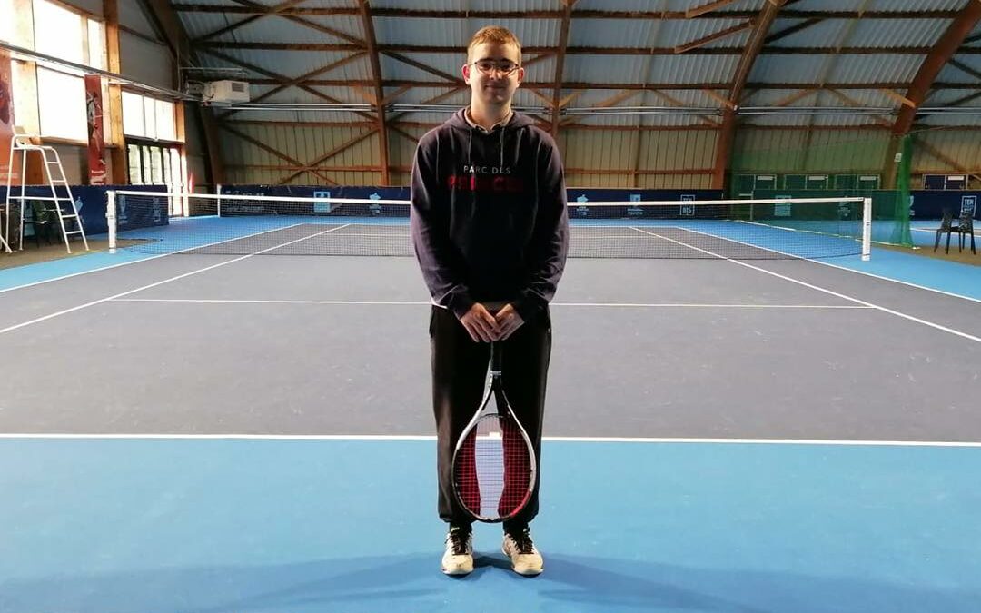 Lucien en stage France de Paratennis Adapté au CREPS de Poitiers !