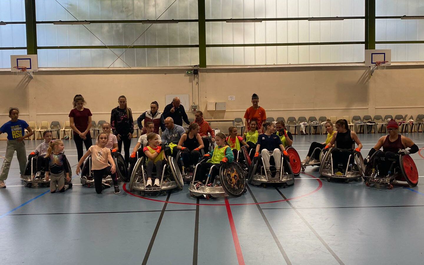 Cohésion Section - Nos gymnastes découvrent le rugby fauteuil
